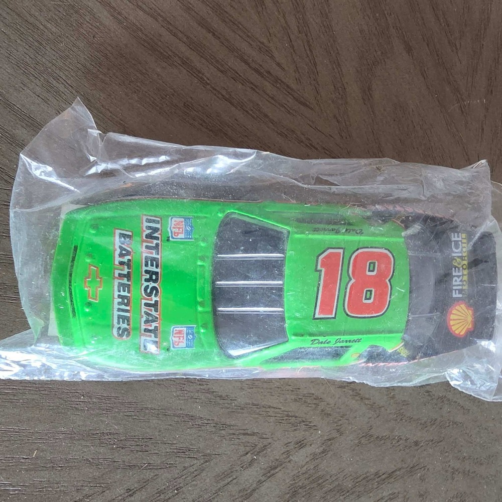 Dale Jarrett 18 Interstate Batteries Chevrolet Lumina NASCAR Diecast Sealed